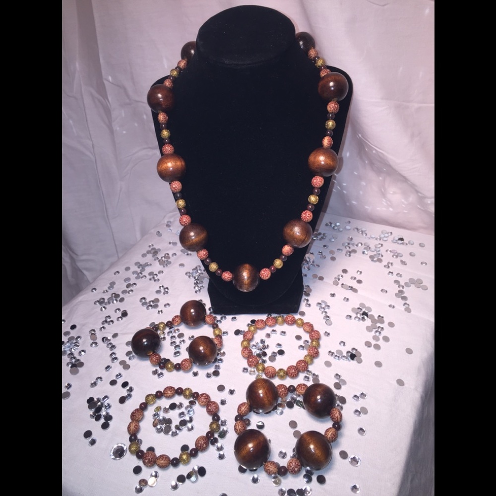 African inspired bead necklace and bracelet set